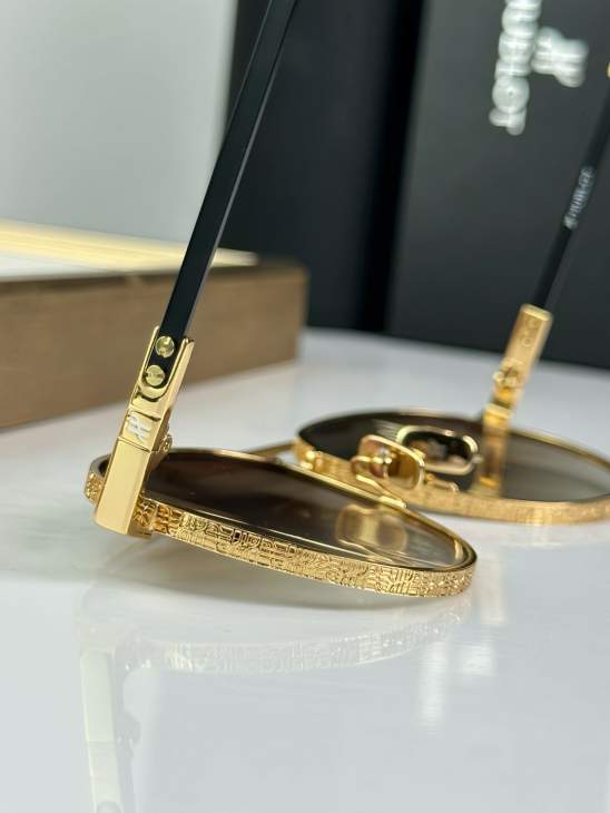Picture of Hublot Sunglasses _SKUfw72111594fw